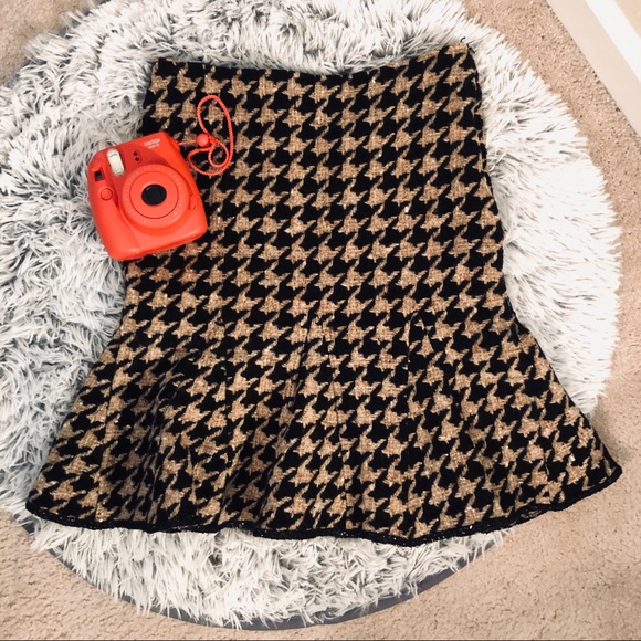 Betsey Johnson Dresses & Skirts - Betsy Johnson Houndstooth Fit & Flare Wool Skirt 4